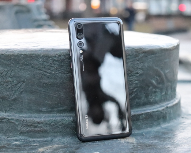 Обзор смартфона Huawei P20 Pro
