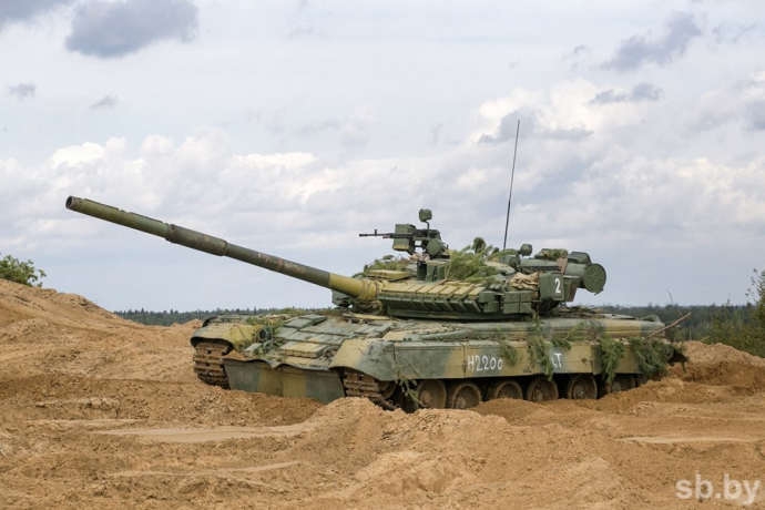 Танки Т-80БВ в Кантемировской танковой дивизии