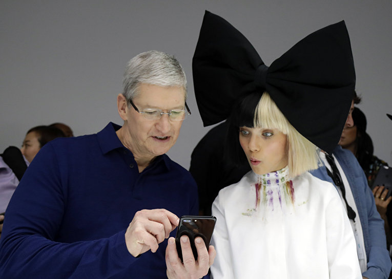 WikiLeaks: Apple «сливает» информацию о пользователях