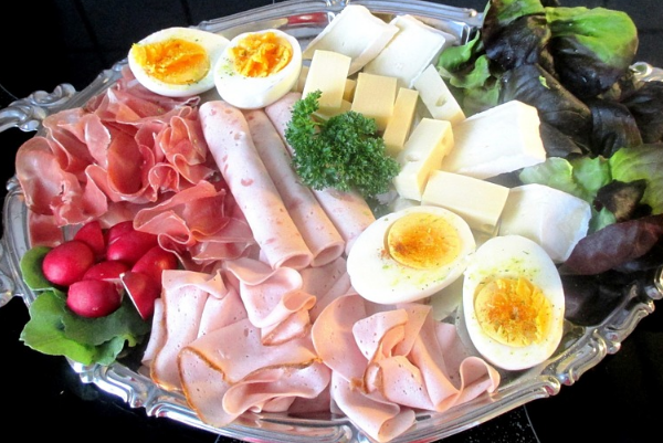Продукты, содержащие белок для спортивного питания