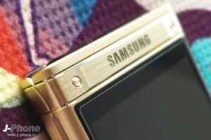 Samsung W2018 крутая раскладушка с очень мощными характеристиками