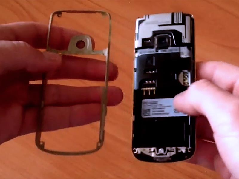 Nokia 6700