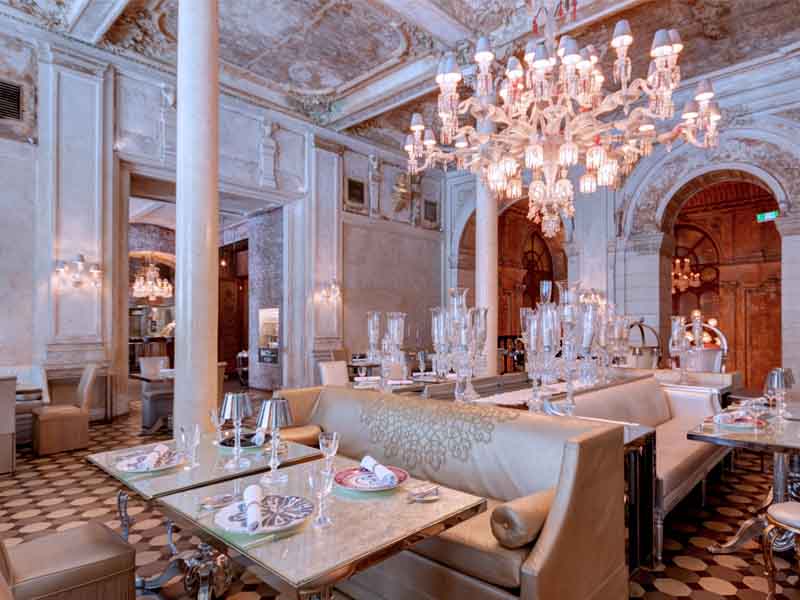 Cristal Room Baccarat