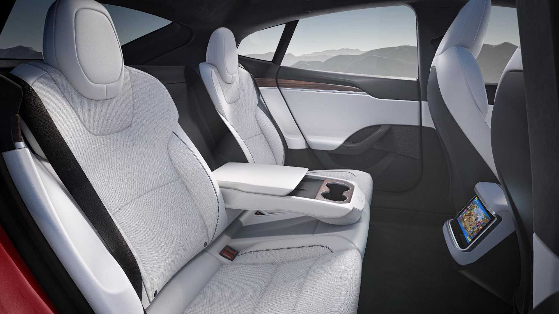 Лучшие новости о обновлении Tesla Model S 