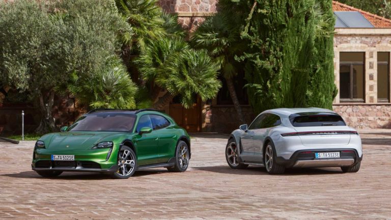 Лучшие новости о новом электромобиле Taycan компании Porsche