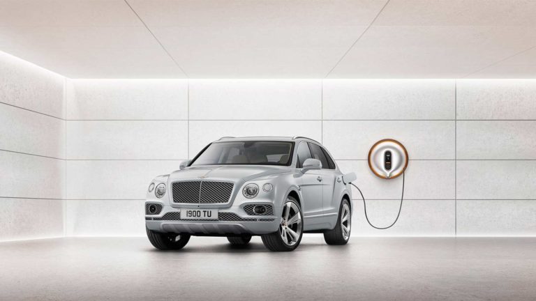 Лучшие новости о первом электромобиле Bentley 