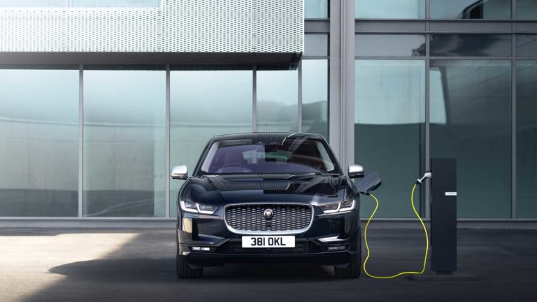 Лучшие новости о переходе Jaguar к производству и выпуску электромобилей к 2025 году