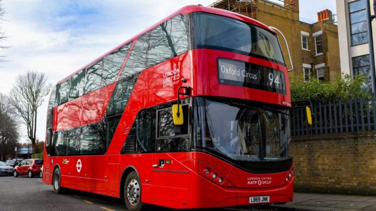 Лучшие новости о продажах электробусов BYD в Британии 