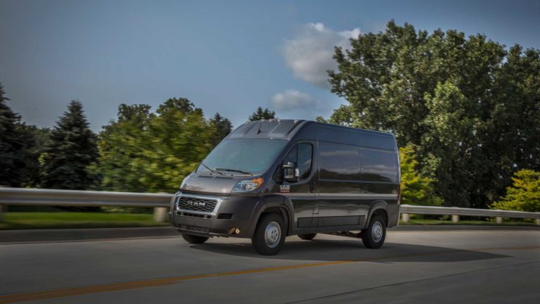 Fiat Ducato переродился под американским брендом RAM