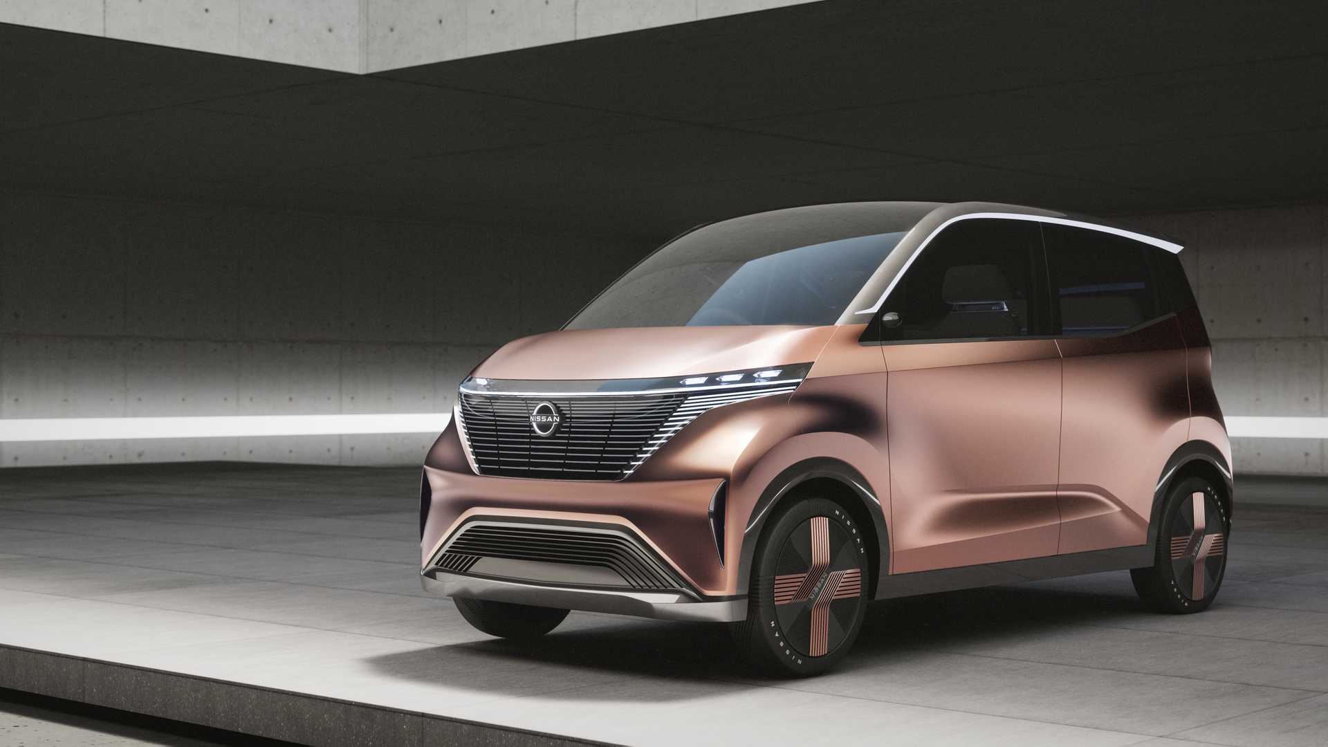 Nissan выводит на рынок электрический кей–кар