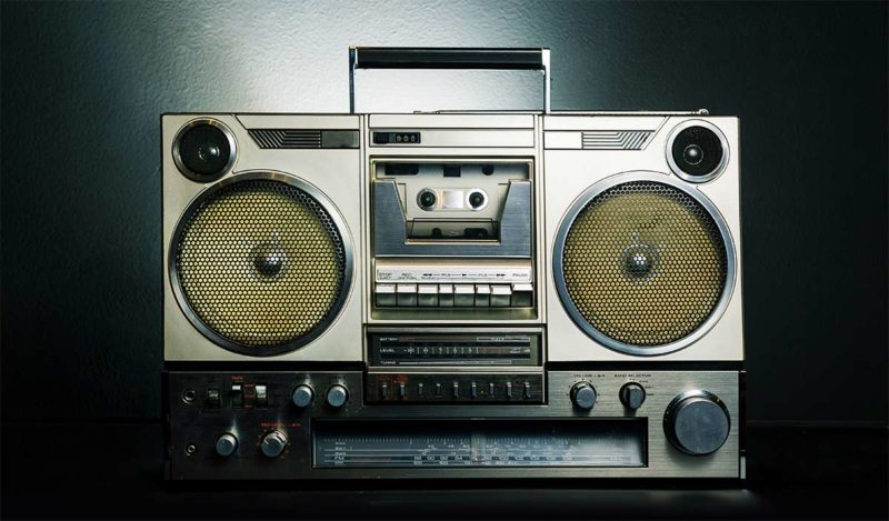 Винтажные кассетные бумбоксы Akai 1980-х годов
