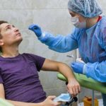 В России зарегистрировали первую в мире назальную вакцину от коронавируса