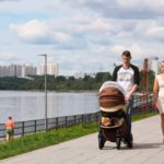 Россиянам напомнили о способах реализации материнского капитала