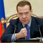 Медведев предупредил о жестких мерах в ответ на запрет транзита в Калининград