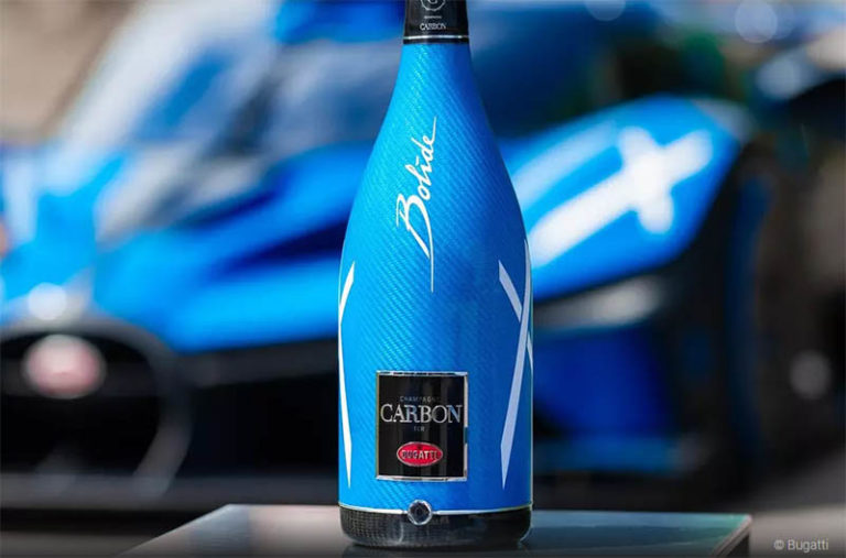 Bugatti выпустила шампанское в честь гиперкара Bolide