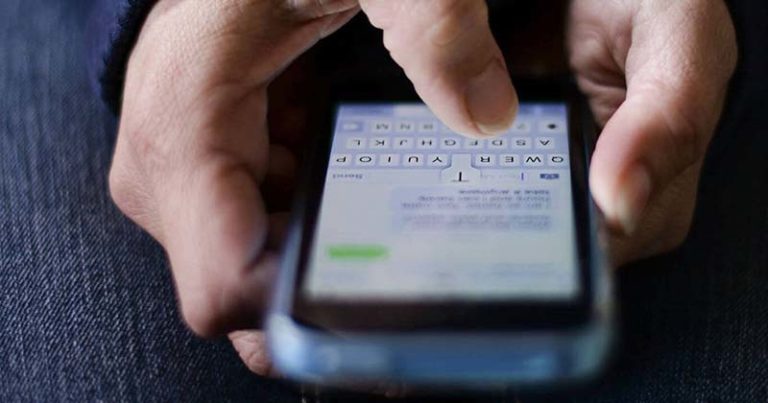 Автомобили научились взламывать через SMS