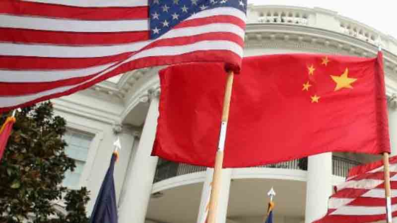 США пригрозили Китаю последствиями за помощь России