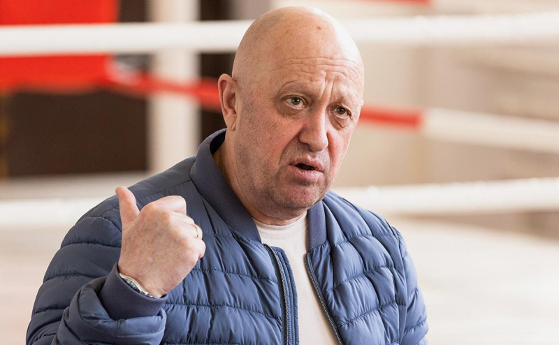 Подполковник обвинил «Вагнер» в хищении танков, Пригожин назвал это