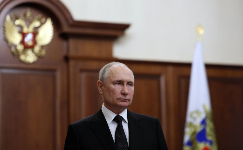 Путин заявил, что его день начинается и заканчивается с темы