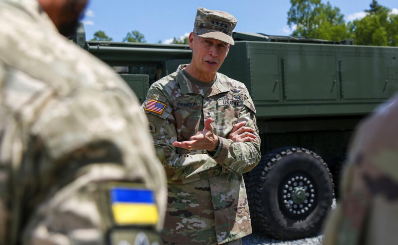 В офисе Зеленского заявили, что заявку Украины в НАТО поддержали 20