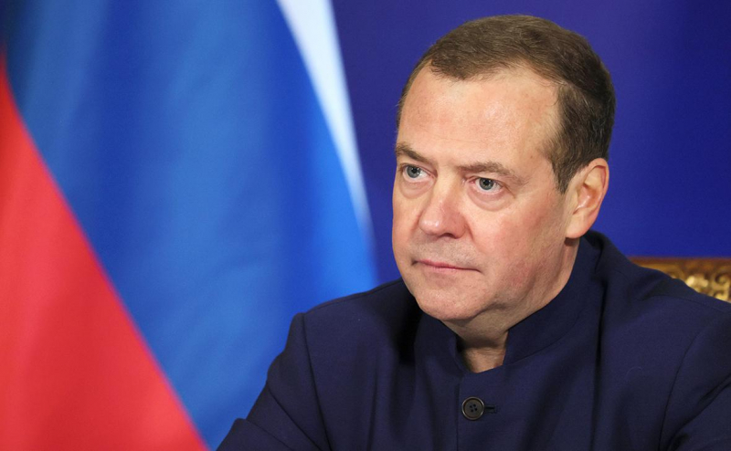 Медведев предложил новый «Хельсинский акт»