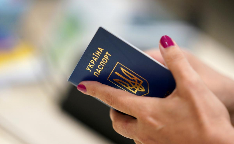 Почти половина украинских беженцев заявили о желании остаться в
