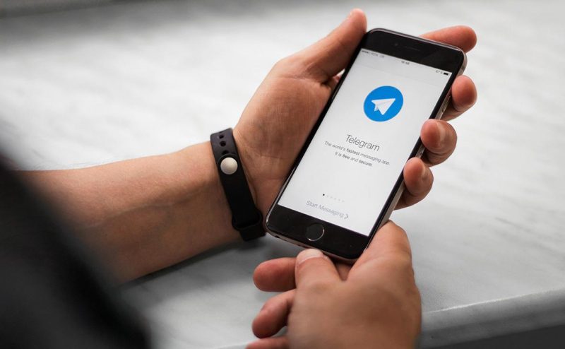 В администрации президента назвали Telegram «условно российским»