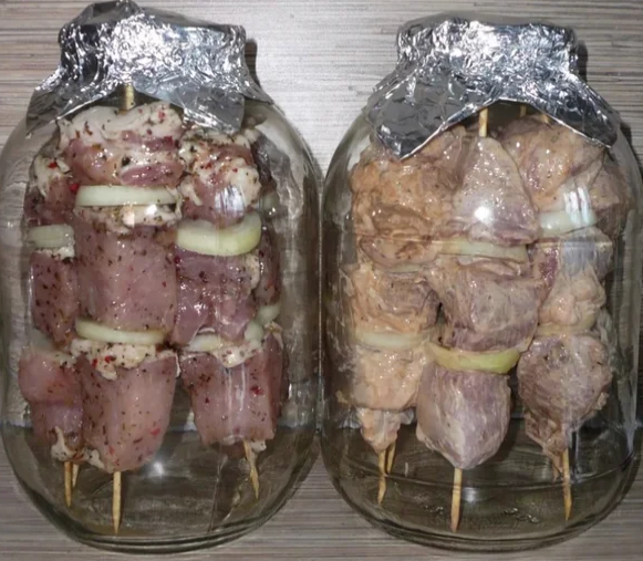 Приготовление шашлыка в стеклянной банке без углей