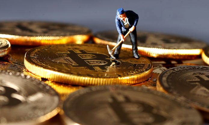 RBI откладывает запуск криптовалюты, Норвегия отменила льготы для майнеров и Джед Маккалеб в разговоре с Yahoo